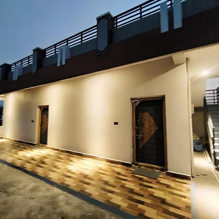 Raj Homestay Хампи Екстериор снимка