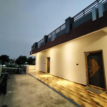Raj Homestay Хампи Екстериор снимка