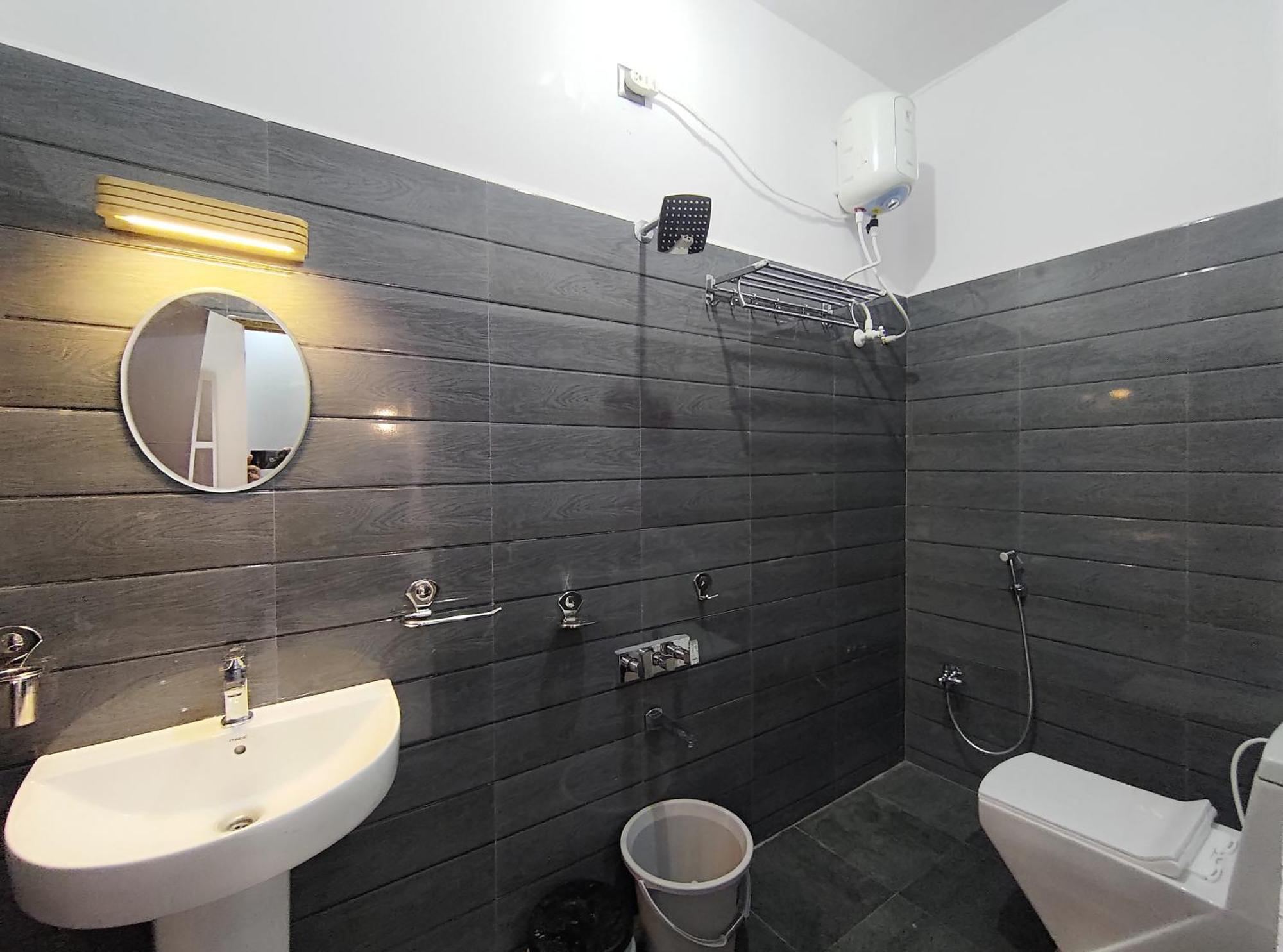 Raj Homestay Хампи Екстериор снимка
