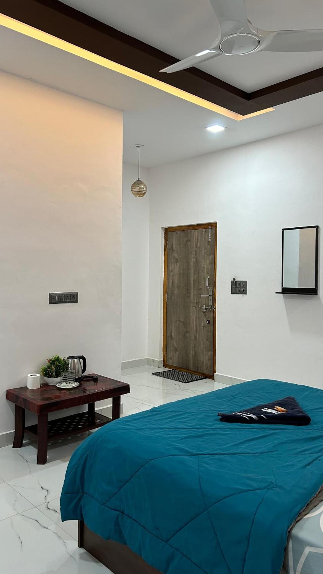 Raj Homestay Хампи Екстериор снимка